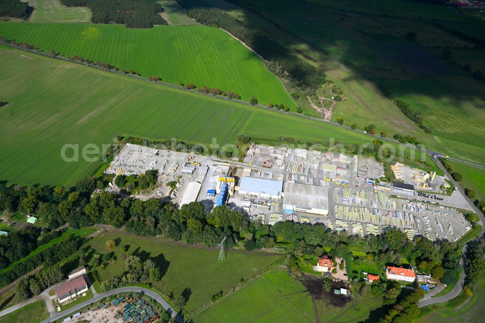 Telz from the bird's eye view: Building and production halls on the premises KANN GmbH Baustoffwerke Mittenwalde in Telz in the state Brandenburg, Germany