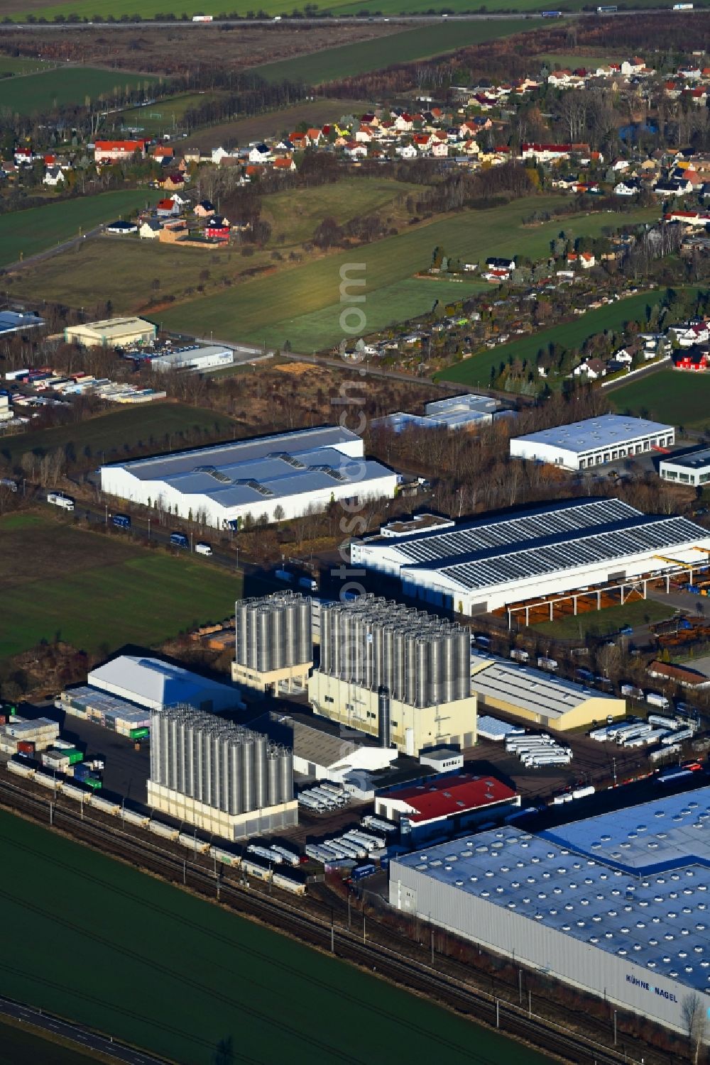 Markranstädt from the bird's eye view: Building and production halls on the premises of KARL SCHMIDT SPEDITION GmbH & Co. KG Am Glaeschen in Markranstaedt in the state Saxony, Germany