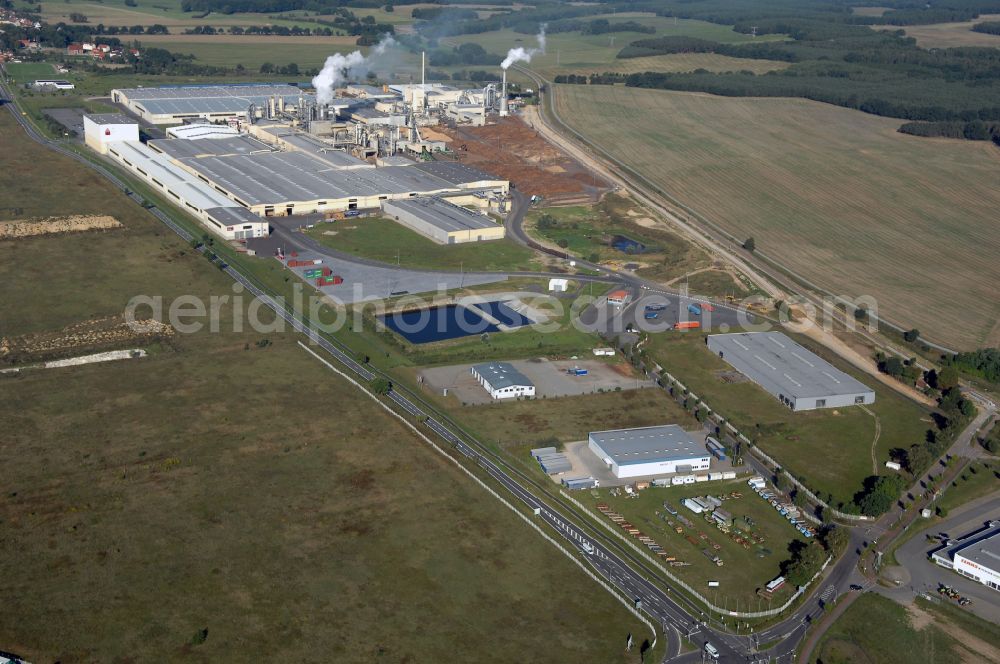 Heiligengrabe from the bird's eye view: Building and production halls on the premises of KRONOTEX GmbH in Heiligengrabe in the state Brandenburg, Germany