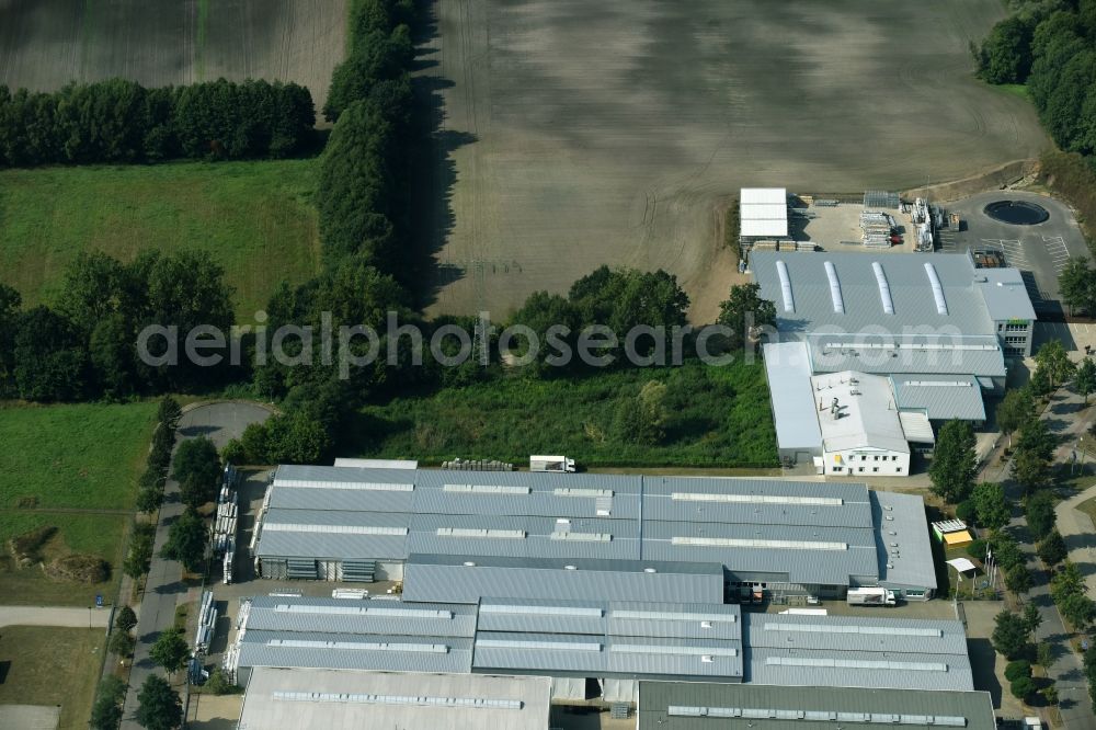 Aerial image Ludwigslust - Building and production halls on the premises of the Lewens Sonnenschutz-Systeme GmbH & Co. KG in Ludwigslust in the state Mecklenburg - Western Pomerania