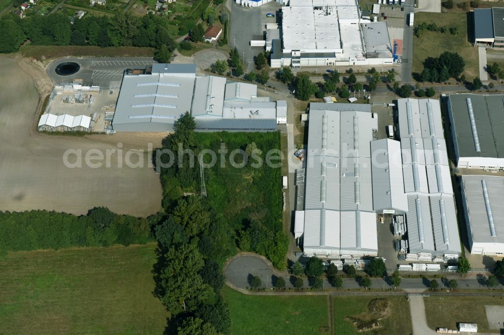 Ludwigslust from the bird's eye view: Building and production halls on the premises of the Lewens Sonnenschutz-Systeme GmbH & Co. KG in Ludwigslust in the state Mecklenburg - Western Pomerania