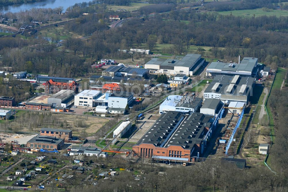 Aerial photograph Dessau - Building and production halls on the premises Molinari Rail GmbH on street Am Waggonbau in Dessau in the state Saxony-Anhalt, Germany