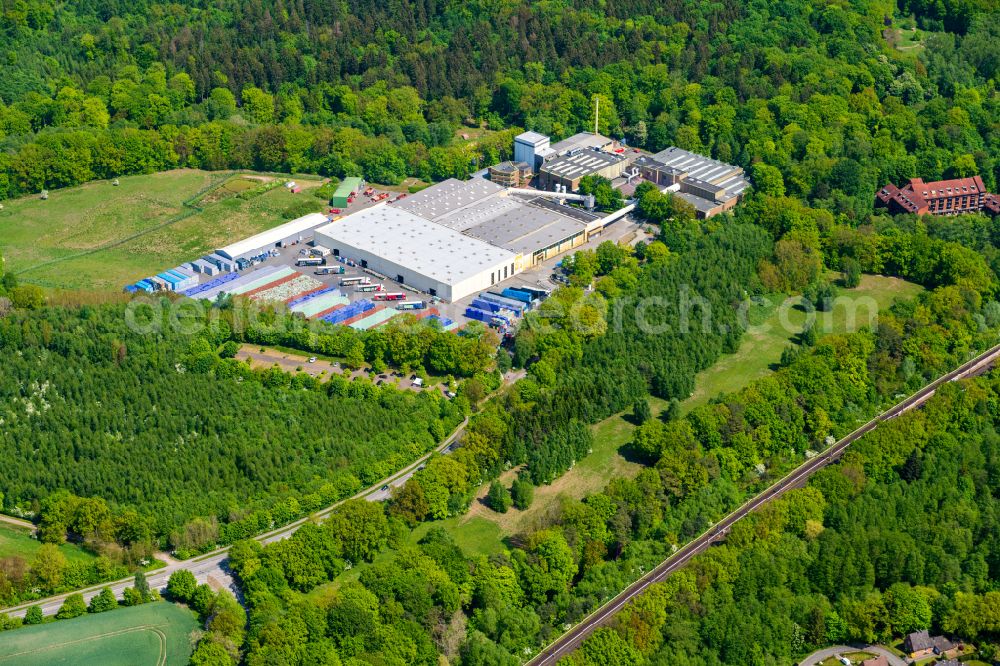 Aerial image Aumühle - Building and production halls on the premises of Nestle Waters Deutschland Aktiengesellschaft in Aumuehle in the state Schleswig-Holstein, Germany