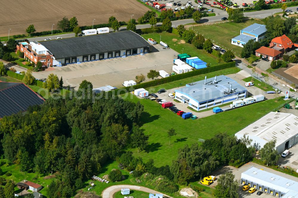 Aerial photograph Demmin - Building and production halls on the premises of peenelack GmbH & Co. KG on street Lobeck-Weg in the district Seedorf in Demmin in the state Mecklenburg - Western Pomerania, Germany