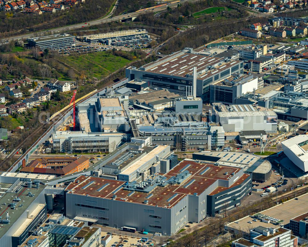 Aerial photograph Stuttgart - Factory premises of Porsche Niederlassung Stuttgart GmbH on Porschestrasse in the district Zuffenhausen-Schuetzenbuehl in Stuttgart in the state Baden-Wuerttemberg, Germany