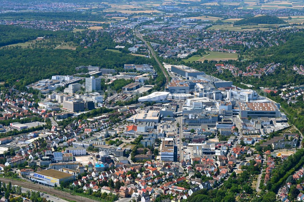 Aerial photograph Stuttgart - Factory premises of Porsche Niederlassung Stuttgart GmbH on Porschestrasse in the district Zuffenhausen-Schuetzenbuehl in Stuttgart in the state Baden-Wuerttemberg, Germany