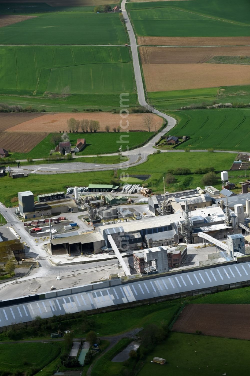 Aerial photograph Frasnes-lez-Anvaing - Building and production halls on the premises of Rosier in Frasnes-lez-Anvaing in Region wallonne, Belgium
