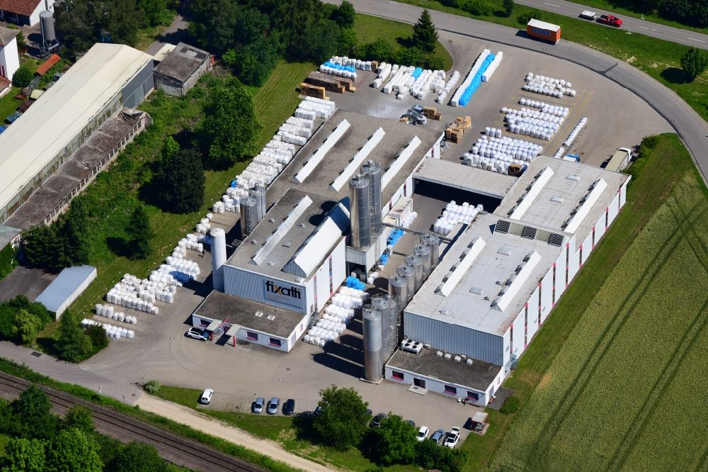 Grießen from the bird's eye view: Building and production halls on the premises of Schaetti GmbH Kunststoff-mahl- factory on Industriestrasse in Griessen in the state Baden-Wuerttemberg, Germany
