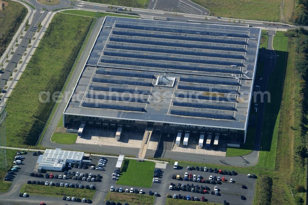 Niestetal from the bird's eye view: Building and production halls on the premises of SMA Solar Technology AG in Niestetal in the state Hesse