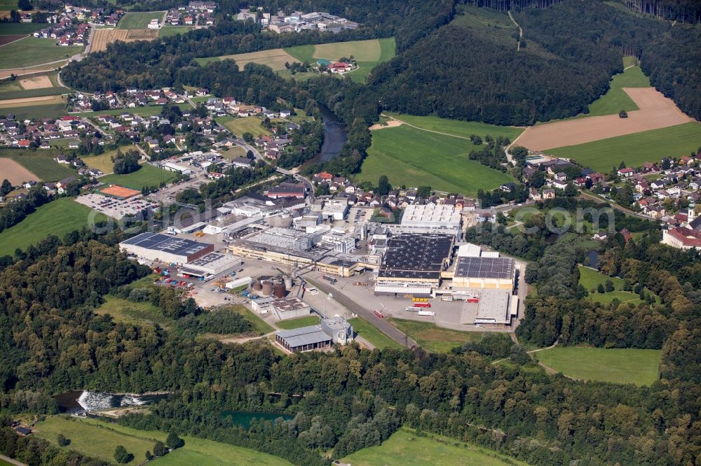 Attnang-Puchheim from the bird's eye view: Building and production halls on the premises S. Spitz GmbH on Gmundner Strasse in Attnang-Puchheim in Oberoesterreich, Austria
