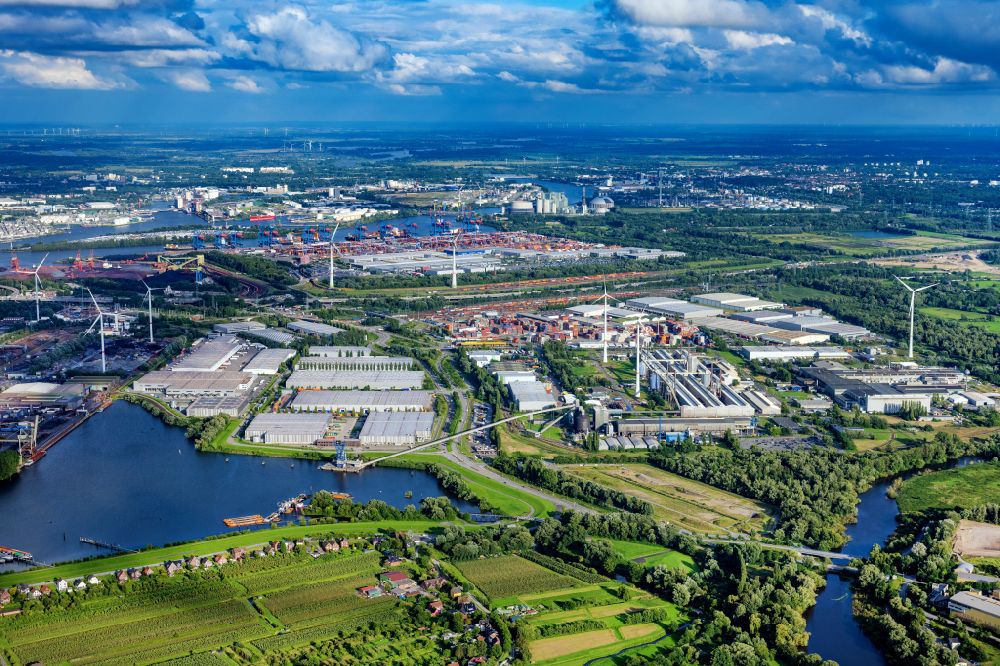 Hamburg from the bird's eye view: Factory premises of Trimet Aluminum SE in the district of Altenwerder in Hamburg in the state of Hamburg, Germany