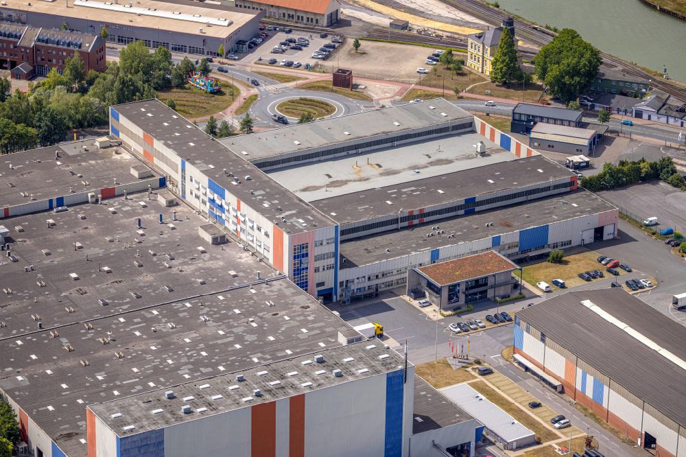 Aerial image Hamm - Building and production halls on the premises Voestalpine Boehler Welding on street Hafenstrasse in the district Heessen in Hamm at Ruhrgebiet in the state North Rhine-Westphalia, Germany