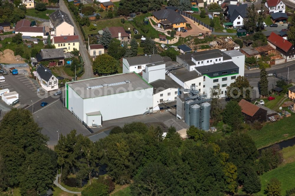 Plauen from the bird's eye view: Building and production halls on the premises Vogtland BioMuehlen GmbH on Hauptstrasse in Plauen in the state Saxony, Germany