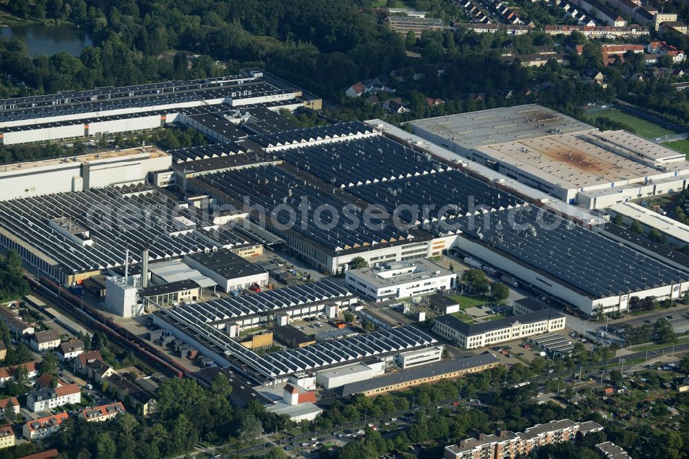 Aerial photograph Braunschweig - Building and production halls on the premises of VW Volkswagen AG in Braunschweig in the state Lower Saxony