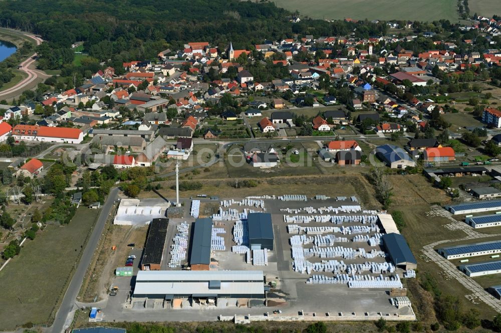Aerial photograph Groß Rosenburg - Building and production halls on the premises of Weco GmbH & Co. KG on Sachsendorfer Strasse in Gross Rosenburg in the state Saxony-Anhalt, Germany
