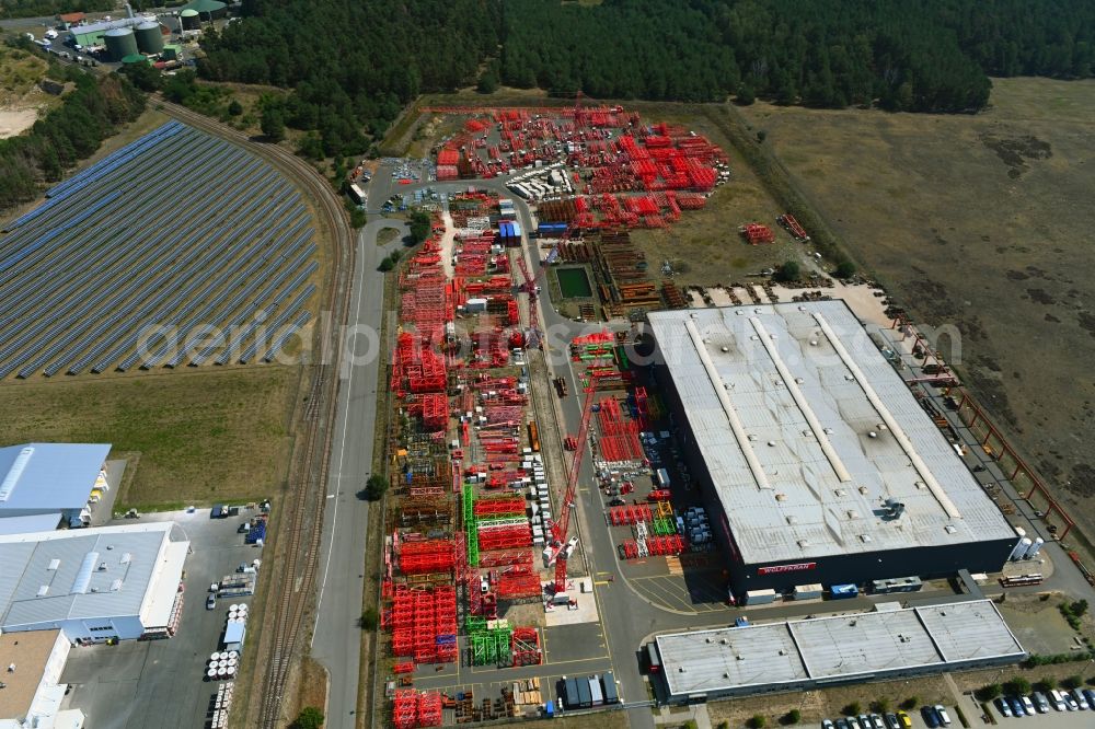 Luckau from the bird's eye view: Building and production halls on the premises of WOLFFKRAN GmbH on Frederik-Ipsen-Strasse in Luckau in the state Brandenburg, Germany