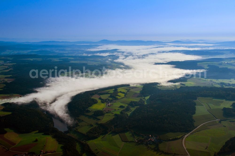 Tännesberg from the bird's eye view: Weather with layered fog cover over the river Pfreimd in Taennesberg in the state Bavaria, Germany