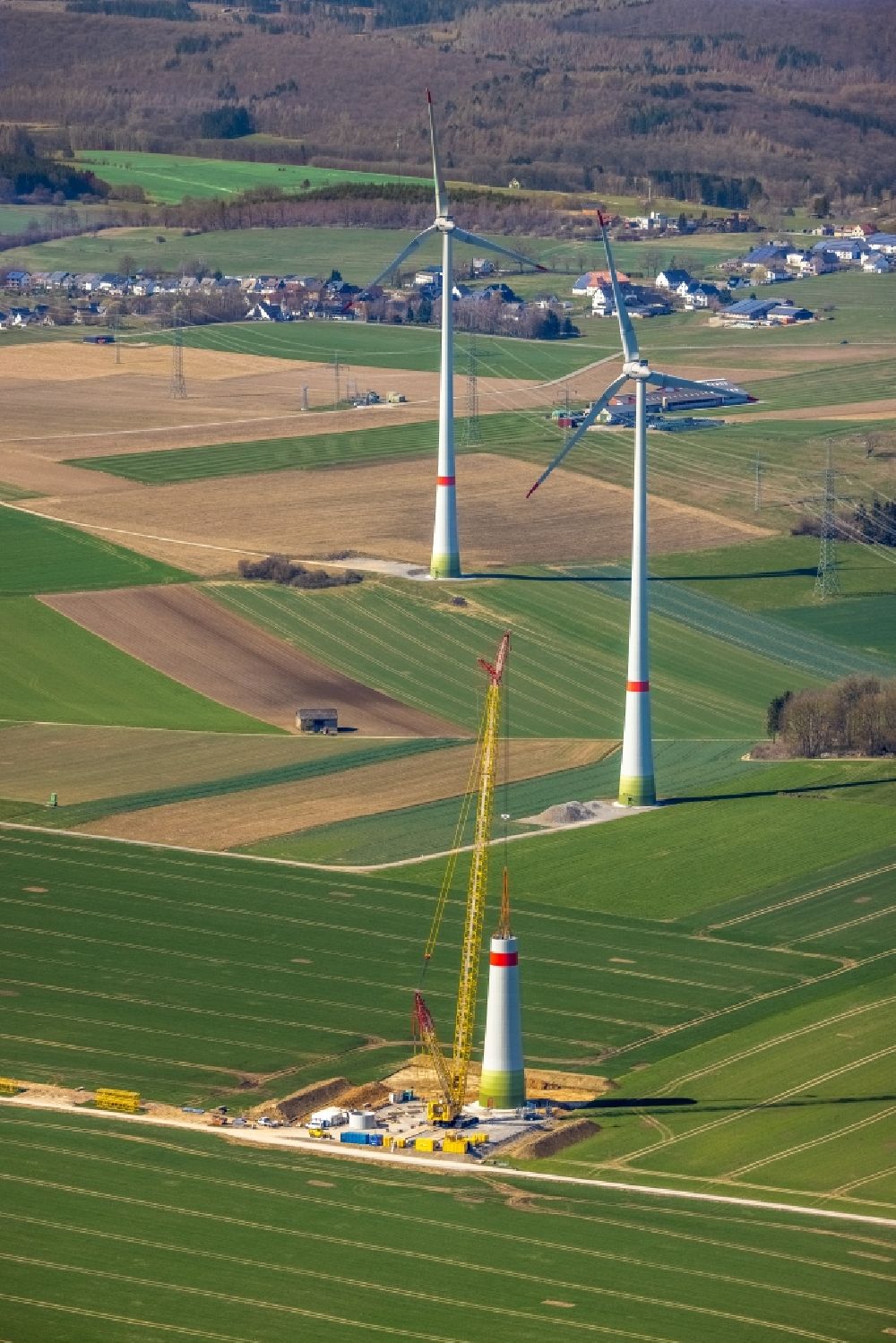 Aerial image Wülfte - Wind energy plant construction site (WEA) on a field in Wuelfte at Sauerland in the state North Rhine-Westphalia, Germany
