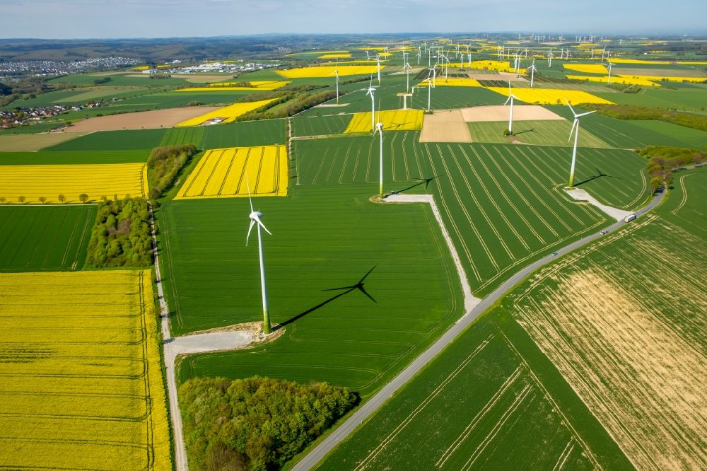 Aerial photograph Rüthen - Wind turbine windmills on a field in Ruethen in the state North Rhine-Westphalia, Germany
