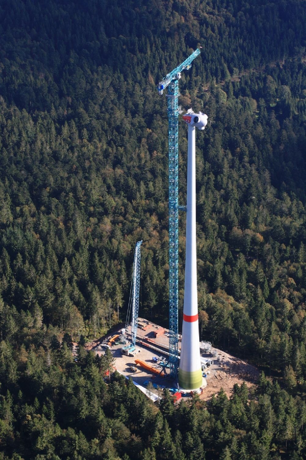 Aerial photograph Schopfheim - On the Rohrenkopf, the local mountain of Gersbach, a district of Schopfheim in Baden-Wuerttemberg, 5 wind turbines are built by Enercon
