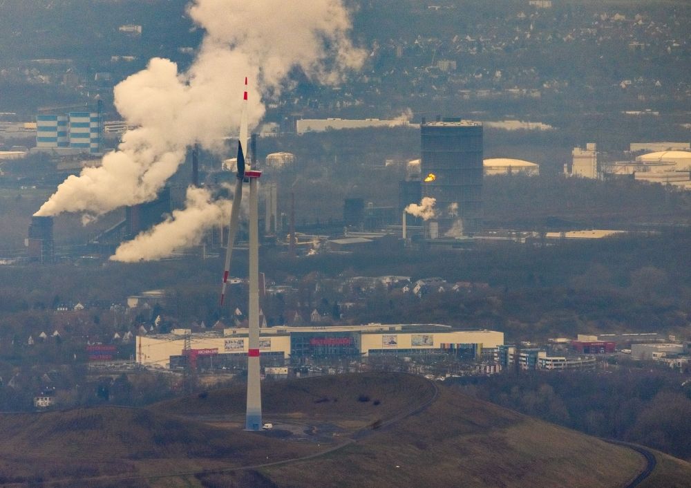 Aerial image Gladbeck - Wind turbine installation on the overburden dump hill of the Mottbruchhalde in Gladbeck at Ruhrgebiet in the state North Rhine-Westphalia, Germany
