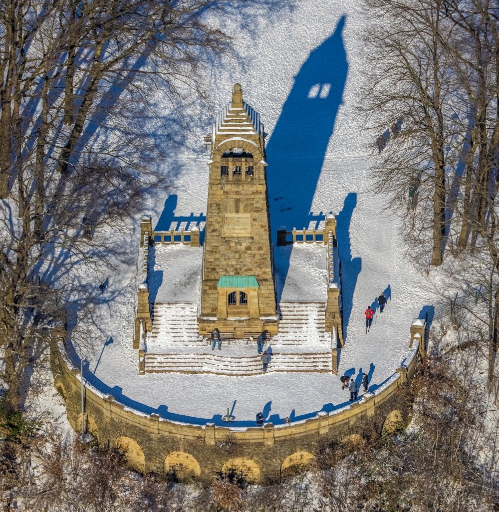 Aerial photograph Witten - Wintry snowy structure of the observation tower Berger - Denkmal in Witten in the state North Rhine-Westphalia, Germany