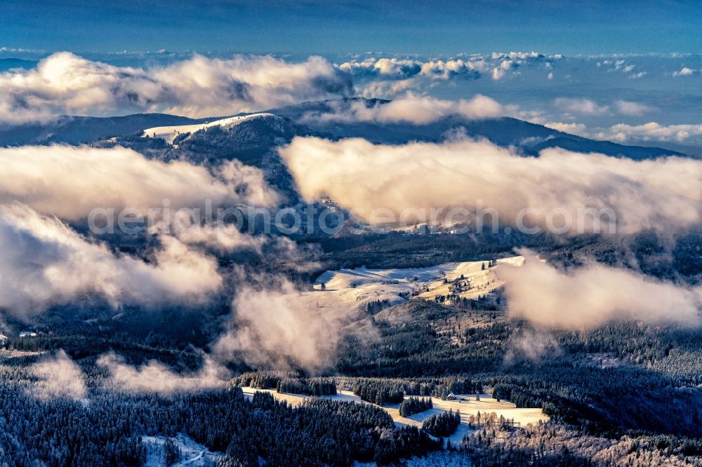 Oberried from the bird's eye view: Wintry snowy rock and mountain landscape Landschaft in Schwarzwald in Oberried in the state Baden-Wurttemberg, Germany