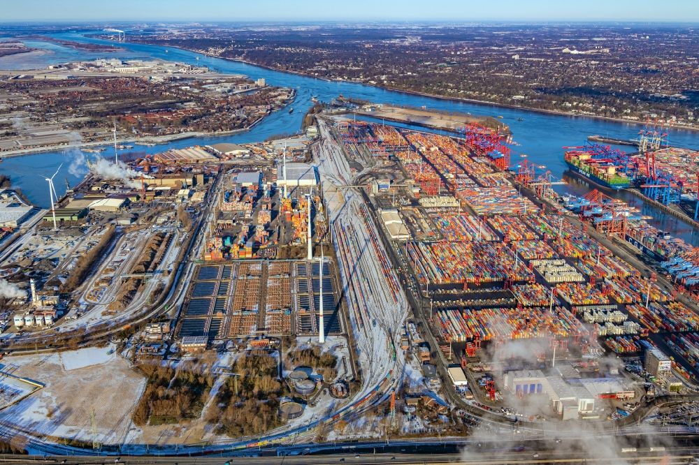 Aerial image Hamburg - Wintry snowy container transport by train at Container Terminal in the port of the international port of the EUROGATE Container Terminal Hamburg GmbH in Hamburg