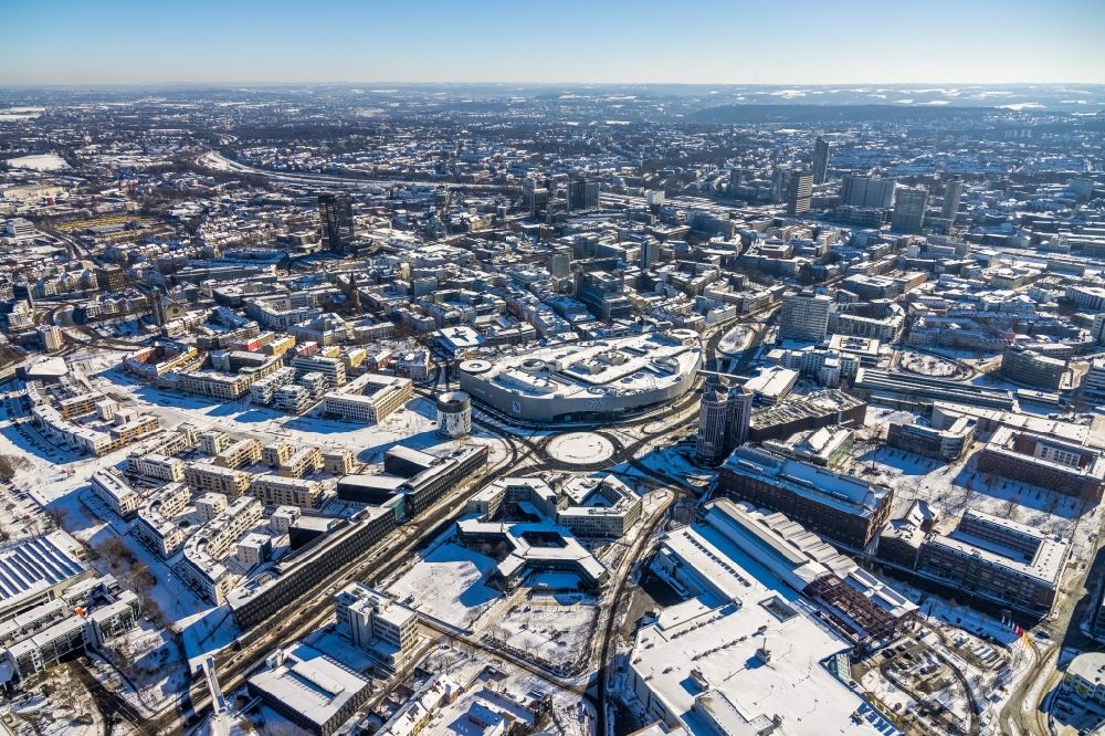 Aerial photograph Essen - Wintry snowy shopping mall Limbecker Platz in Essen in the state North Rhine-Westphalia