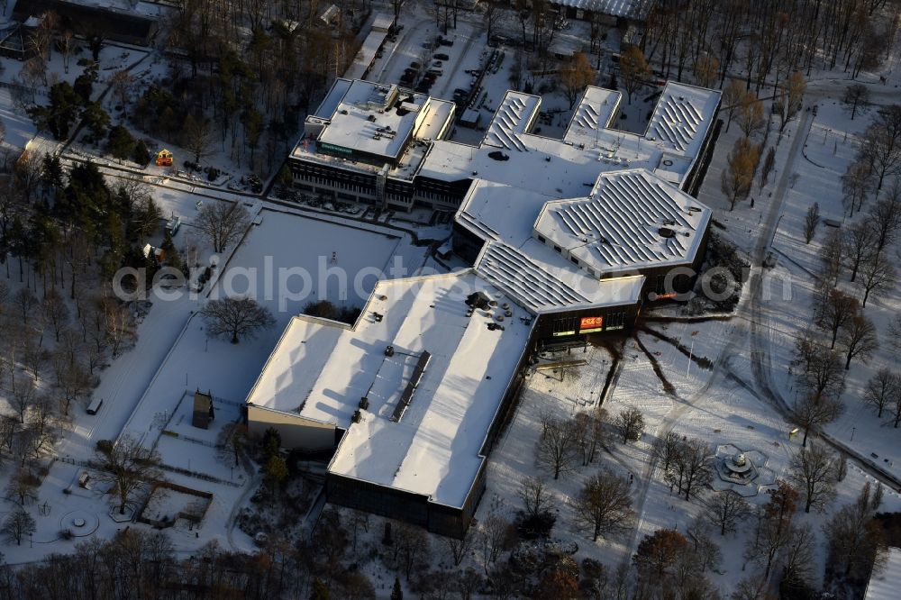 Aerial image Berlin - Wintry snowy FEZ Recreation Centre in the Wuhlheide in the Koepenick district of Berlin