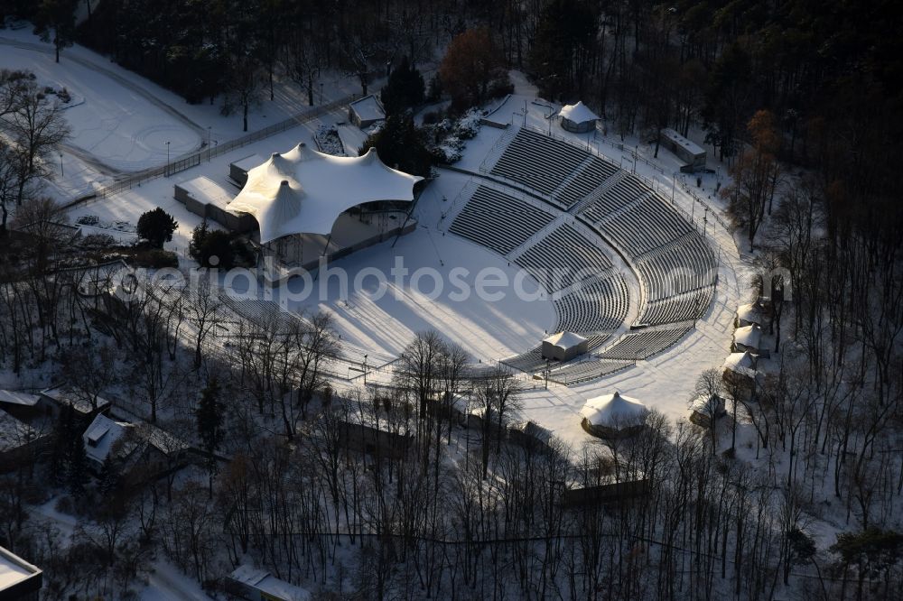 Aerial image Berlin - Wintry snowy Construction of the building of the open-air theater Kindl-Buehne Wuhlheide in Berlin in Germany