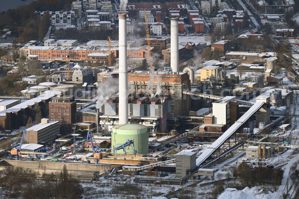 Berlin from above - Wintry snowy combined heat and power station plant Klingenberg on Koepenicker Chaussee in Berlin-Rummelsburg