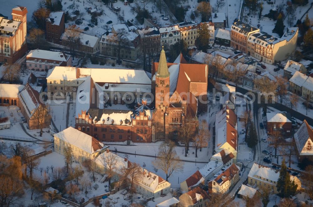 Brandenburg an der Havel from above - Wintry snowy church building of the cathedral of Dom in Brandenburg an der Havel in the state Brandenburg, Germany