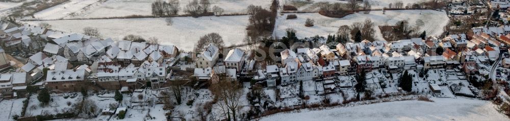 Aerial photograph Jockgrim - Wintry snowy Village view in Jockgrim in the state Rhineland-Palatinate, Germany