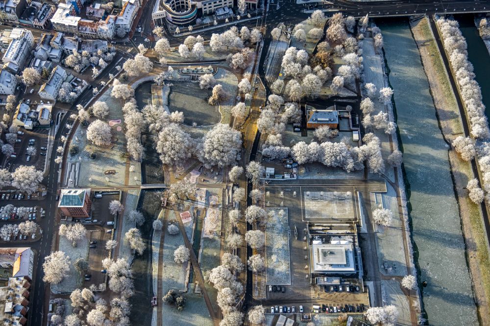 Aerial image Hamm - Wintry snowy park of Nordringpark in the district Heessen in Hamm at Ruhrgebiet in the state North Rhine-Westphalia, Germany