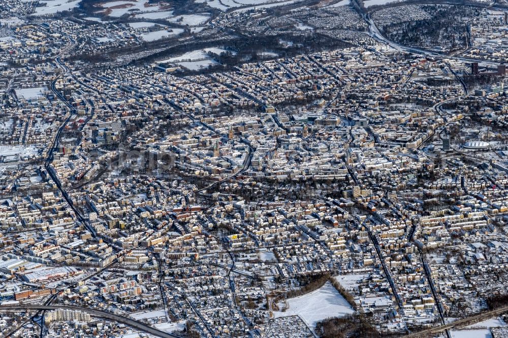 Braunschweig from above - Wintry snowy city view on down town in the district Innenstadt in Brunswick in the state Lower Saxony, Germany