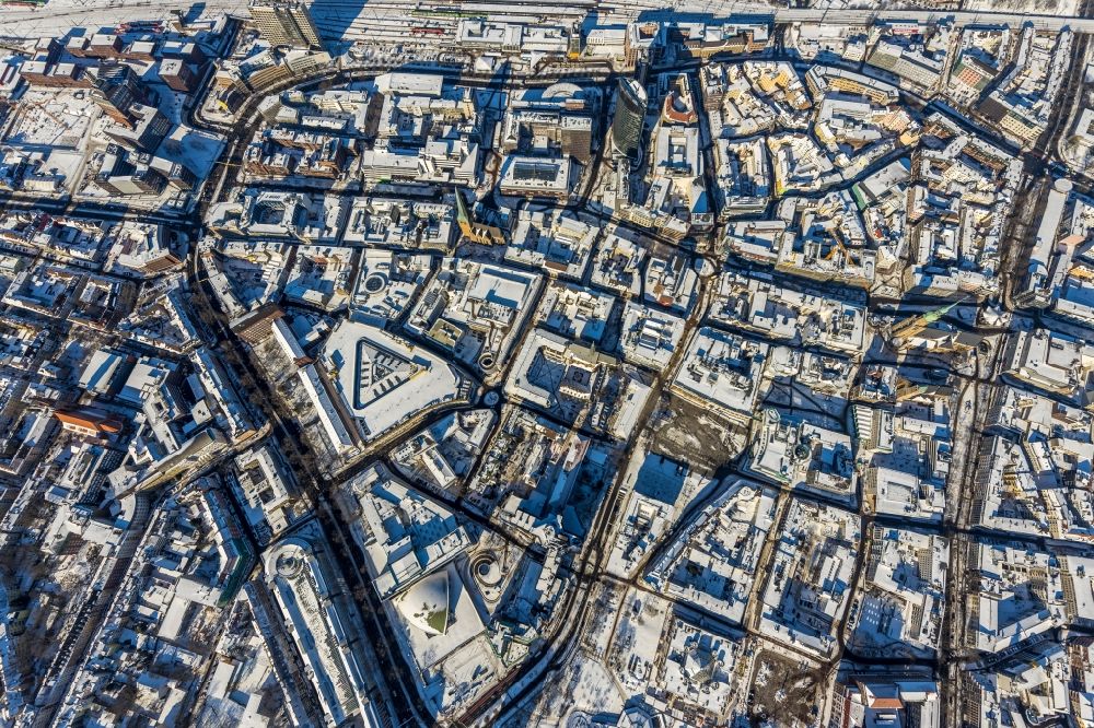 Aerial photograph Dortmund - Wintry snowy the city center in the downtown area in Dortmund in the state North Rhine-Westphalia, Germany