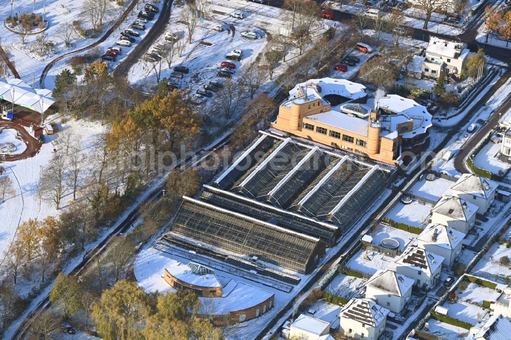 Aerial photograph Berlin - Wintry snowy administrative building of the State Authority Pflanzenschutzamt on street Mohriner Allee in Berlin, Germany