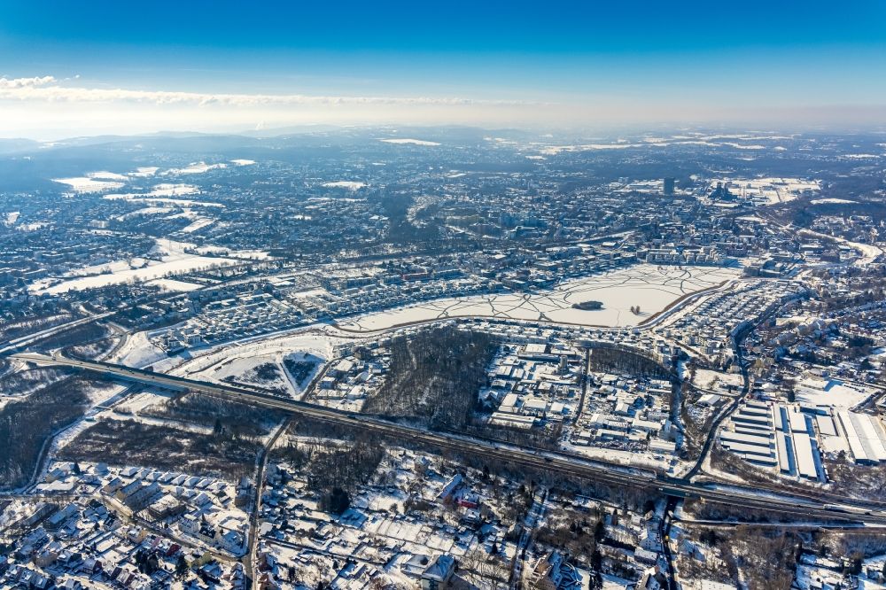 Aerial photograph Dortmund - Wintry snowy development area on lake Phoenix See in Dortmund in the state North Rhine-Westphalia