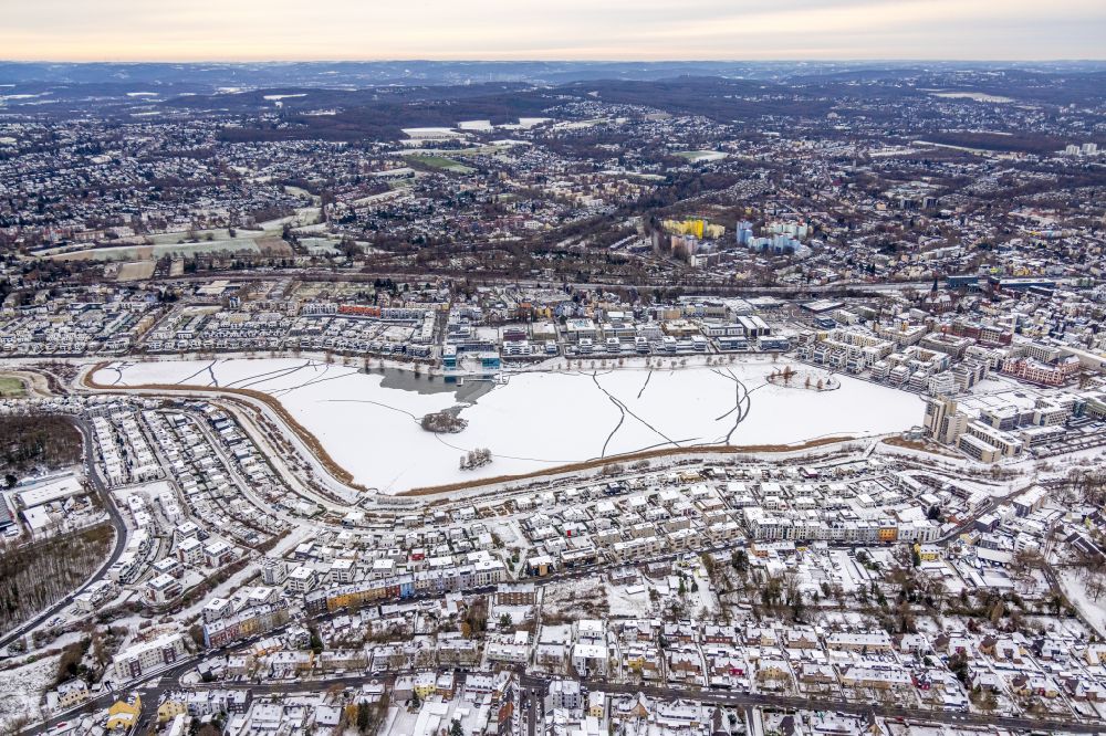 Aerial image Dortmund - Wintry snowy development area on lake Phoenix See in Dortmund at Ruhrgebiet in the state North Rhine-Westphalia