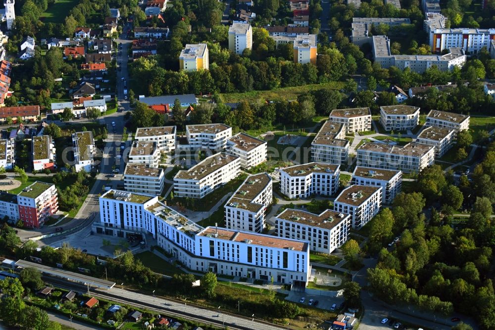 München from above - New multi-family residential complex ParkStyle in the district Aubing-Lochhausen-Langwied in Munich in the state Bavaria, Germany