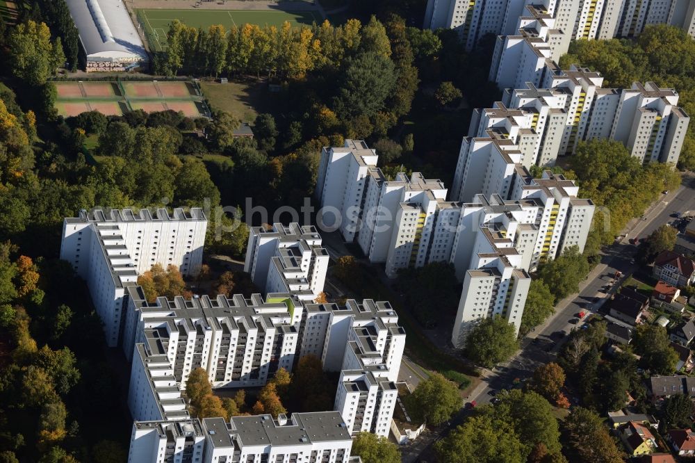 Berlin from above - View of apartment buildings in the housing complex of Maerkisches Viertel in Berlin