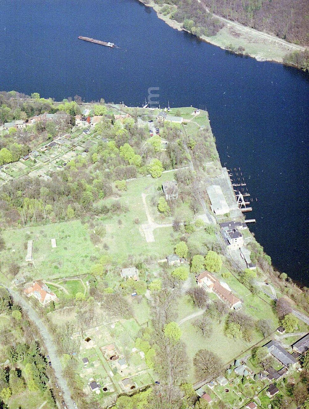 Aerial photograph Potsdam - Wohngebiet an der Bertinistraße in der Nauener Vorstadt am Jungfernsee in Potsdam.