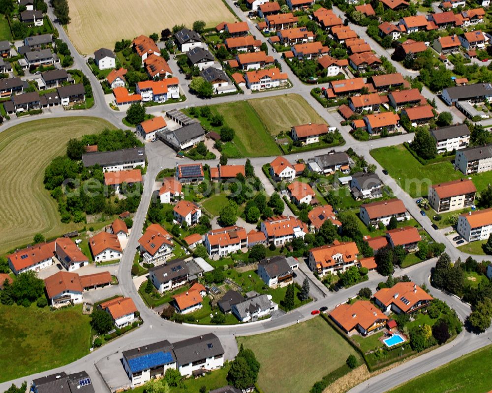 Alberer from the bird's eye view: Single-family residential area of settlement in Alberer in the state Bavaria, Germany