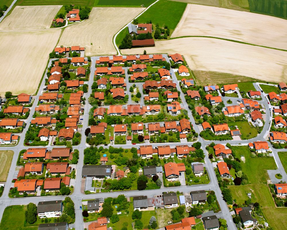 Aerial image Alberer - Single-family residential area of settlement in Alberer in the state Bavaria, Germany