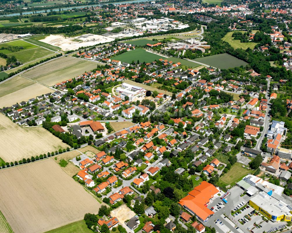 Altötting from the bird's eye view: Single-family residential area of settlement in Altötting in the state Bavaria, Germany