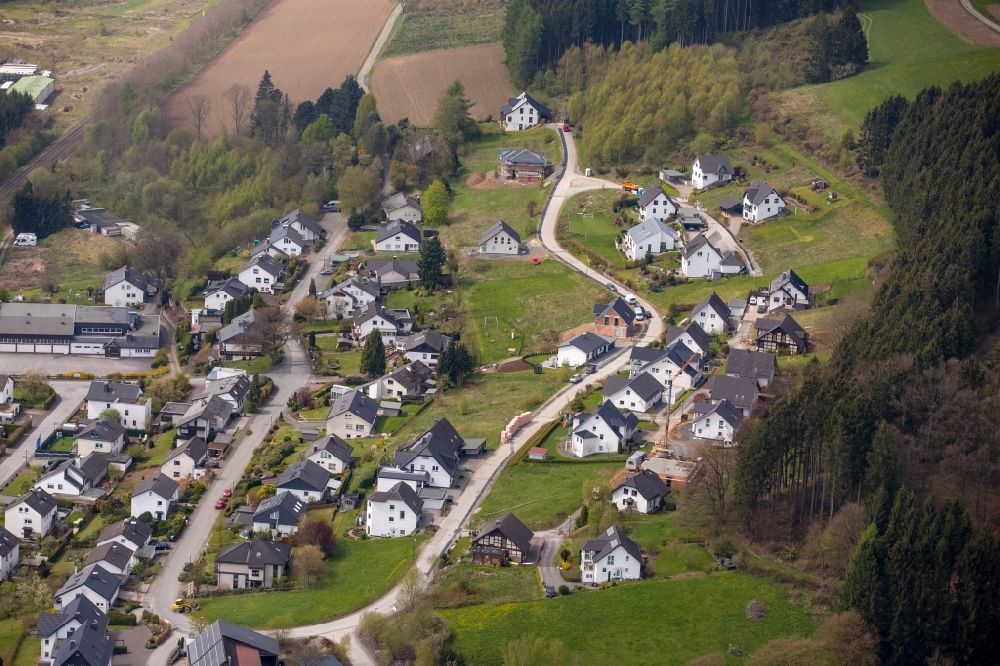 Aerial image Wehrstapel - Single-family residential area of settlement Birmecker Weg - Auf der Helle in Wehrstapel in the state North Rhine-Westphalia