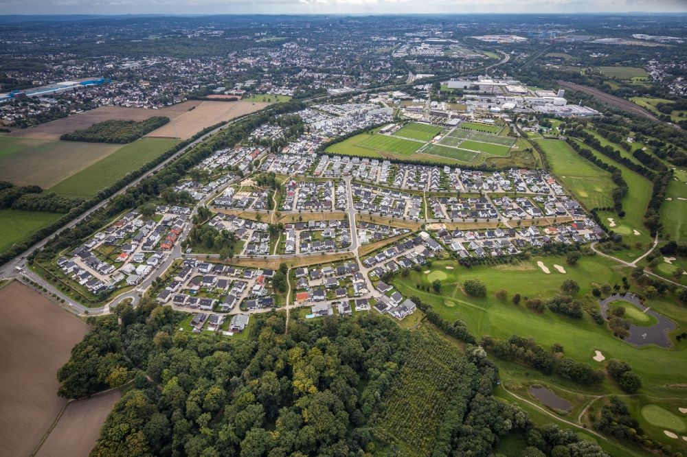 Aerial photograph Dortmund - Single-family residential area of settlement Brackeler Feld in the district Brackel in Dortmund in the state North Rhine-Westphalia, Germany