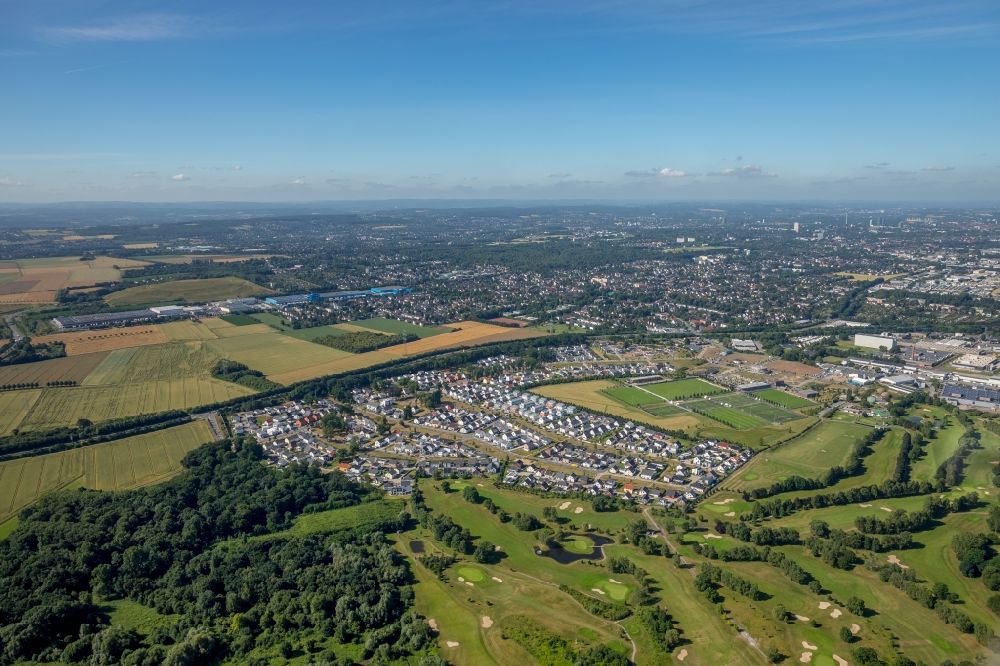 Aerial image Dortmund - Single-family residential area of settlement Brakeler Feld in the district Brackel in Dortmund in the state North Rhine-Westphalia, Germany