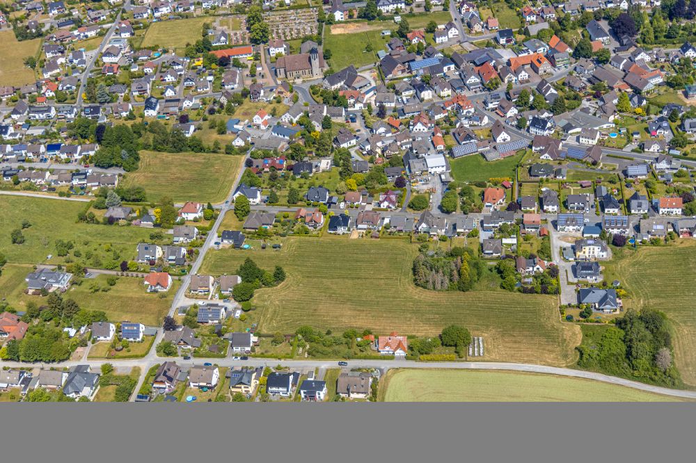 Garbeck from the bird's eye view: Single-family residential area of settlement in Garbeck in the state North Rhine-Westphalia, Germany